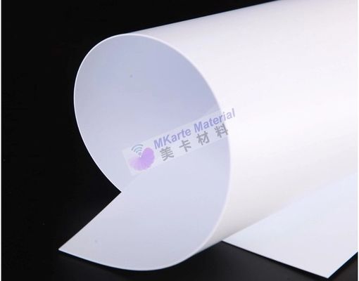 0.25-0.76mm سميكة عالية الجودة الصديقة للبيئة Pvc مركز ورق معاد تدويرها لصنع بطاقة Pvc