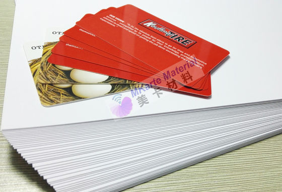 الأبيض النافثة للحبر للطباعة PVC بطاقة سمك النطاق 0.15mm-0.33mm
