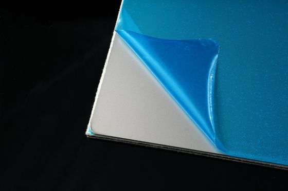 لوحة فولاذية مغلفة غير لامعة طفيفة 0.3um خشونة السطح لتصفيح مواد بطاقة PVC