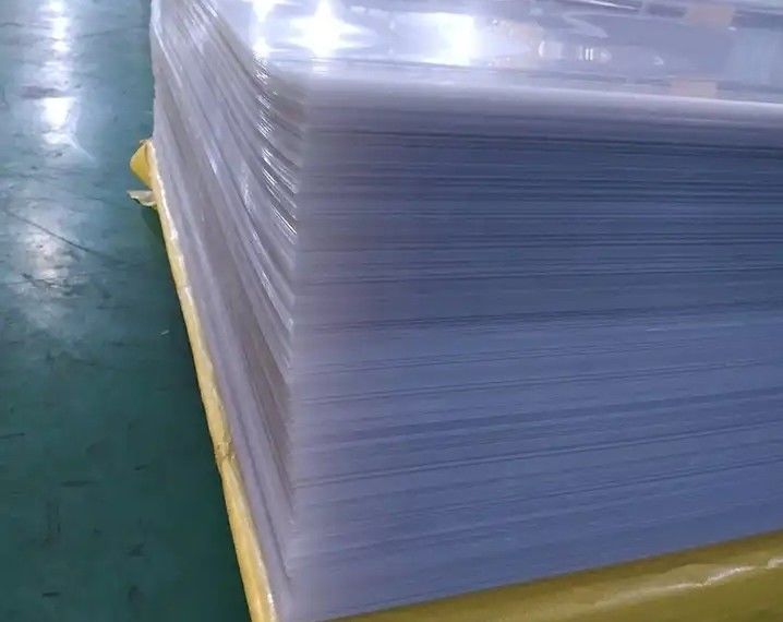 0.04-0.1mm سميكة A3 أو مخصصة ملفوفة بـ PVC طبقة فوقية MCO-W نقطة عالية للفيكات وقوة الشد