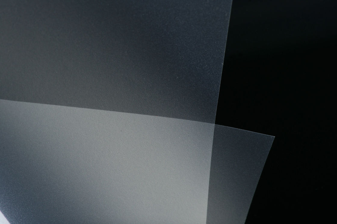 طباعة أوفست 6.0 N / Cm Anti Yellowing PVC Core Sheet